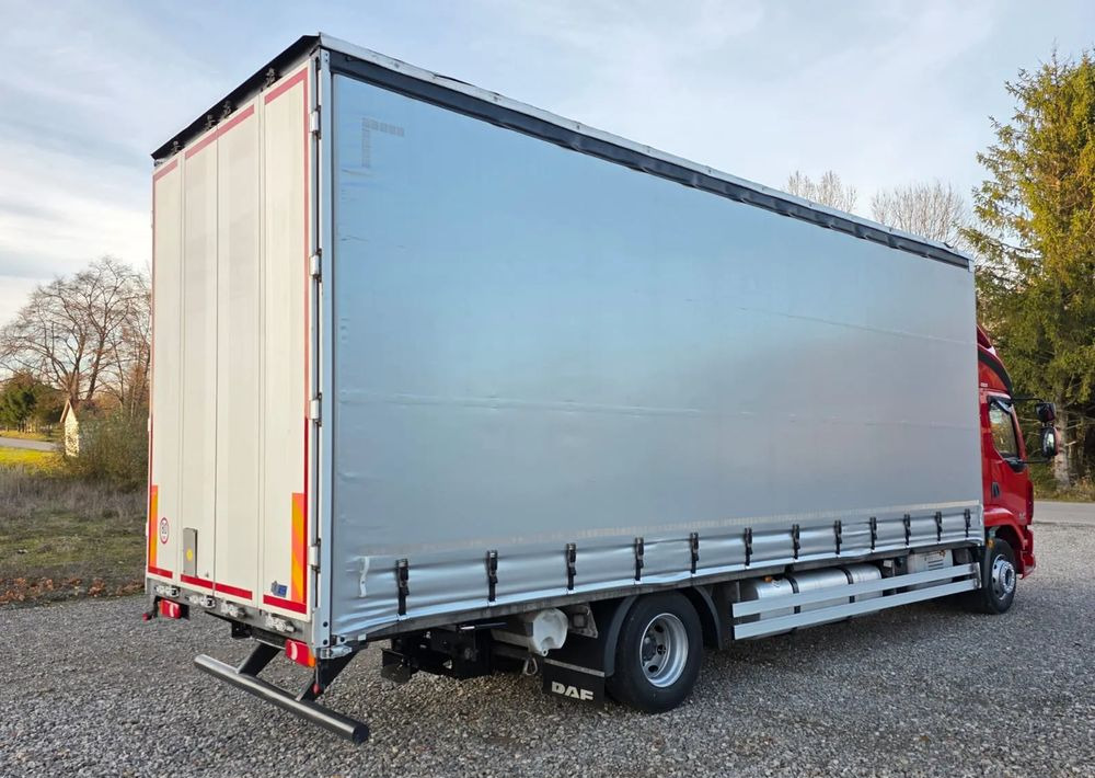 DAF LF 290 / WINDA / 16TON DMC / 3M WYSOKOŚĆ / JUMBO / FIRANKA / SYPIALKA / AUTOMAT / JEDEN WŁAŚCICIE / EURO 6 / 2017/ SPROWADZONY / 19 PALET / DUŻA ŁADOWNOŚĆ / - Schuifzeilen vrachtwagen: afbeelding 5 DAF LF 290 / WINDA / 16TON DMC / 3M WYSOKOŚĆ / JUMBO / FIRANKA / SYPIALKA / AUTOMAT / JEDEN WŁAŚCICIE / EURO 6 / 2017/ SPROWADZONY / 19 PALET / DUŻA ŁADOWNOŚĆ / - Schuifzeilen vrachtwagen: afbeelding 5