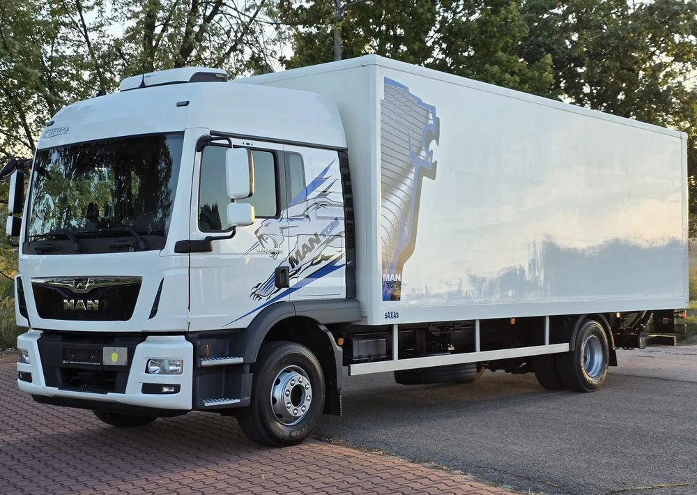 Bakwagen MAN TGM 15.290 / TGL / KONTENER / IZOTERMA / WINDA / KLIMA POSTOJOWA / 2019R / EURO 6 / PEŁEN SERWIS /  8200KG ŁADOWNOŚĆ  / SPROWADZONY / ZADBANY / JAK NOWY /  KSIĄŻKA SERWISOWA / E6 / 18 PALET: afbeelding 11
