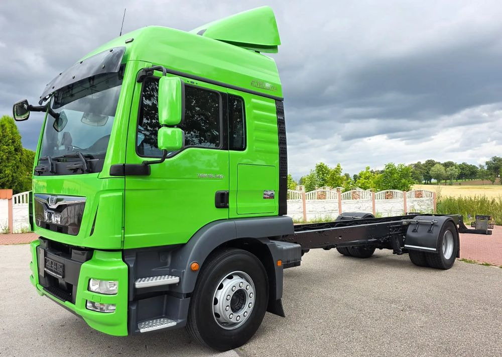 Leasing  MAN TGM 18.340 / 18.290 / E6 / NISKI PRZEBIEG / 2016 / SERWISOWANY / ROZSTAW OSI 5.7M / RAMA DO ZABUDOWY / SYPIALKA / STAN BARDZO DOBRY / AUTOMAT MAN TGM 18.340 / 18.290 / E6 / NISKI PRZEBIEG / 2016 / SERWISOWANY / ROZSTAW OSI 5.7M / RAMA DO ZABUDOWY / SYPIALKA / STAN BARDZO DOBRY / AUTOMAT: afbeelding 17