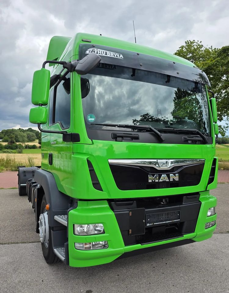 Leasing  MAN TGM 18.340 / 18.290 / E6 / NISKI PRZEBIEG / 2016 / SERWISOWANY / ROZSTAW OSI 5.7M / RAMA DO ZABUDOWY / SYPIALKA / STAN BARDZO DOBRY / AUTOMAT MAN TGM 18.340 / 18.290 / E6 / NISKI PRZEBIEG / 2016 / SERWISOWANY / ROZSTAW OSI 5.7M / RAMA DO ZABUDOWY / SYPIALKA / STAN BARDZO DOBRY / AUTOMAT: afbeelding 12