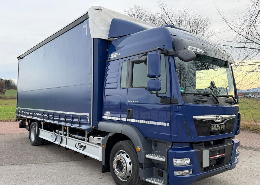 MAN TGM 18.340 / FIRANKA / LIFT / SPROWADZONY / KLIMA POSTOJOWA / 2017 / 9700 ŁADOWNOŚĆ / AUTOMAT / 18 PALET / E6 / WINDA / - Schuifzeilen vrachtwagen: afbeelding 1 MAN TGM 18.340 / FIRANKA / LIFT / SPROWADZONY / KLIMA POSTOJOWA / 2017 / 9700 ŁADOWNOŚĆ / AUTOMAT / 18 PALET / E6 / WINDA / - Schuifzeilen vrachtwagen: afbeelding 1
