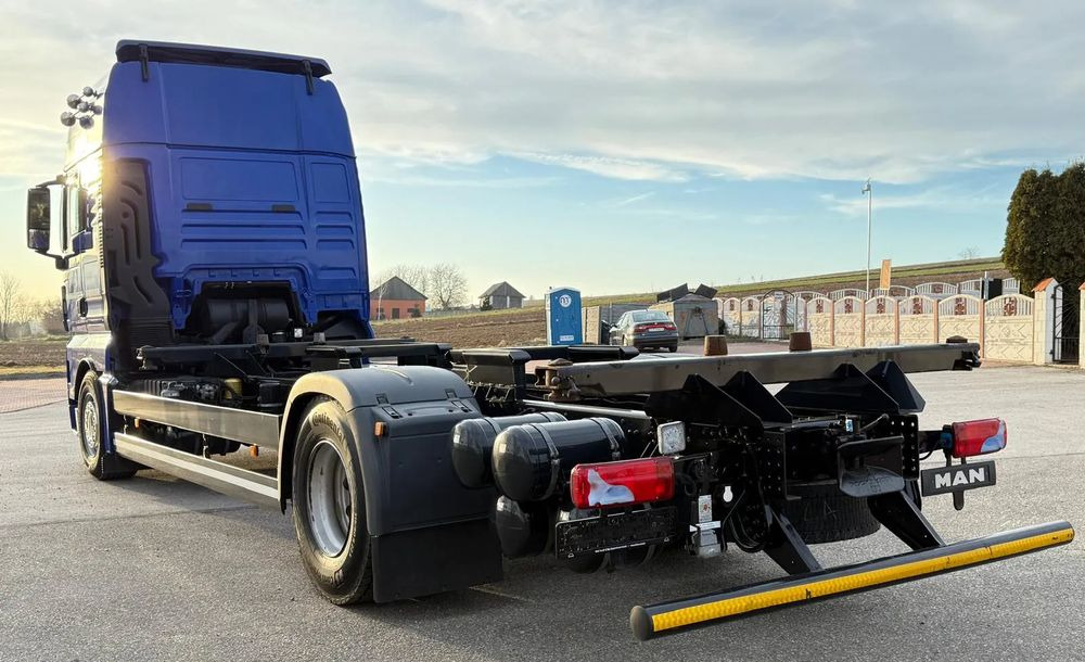 MAN TGX 18.430/SPROWADZONY/DO ŻYWCA/DO BYDŁA/2020/KLIMA POSTOJOWA/SERWISOWANY/JAK NOWY/NISKI PRZEBIEG/RAMA/BDF/E6 - Chassis vrachtwagen: afbeelding 4 MAN TGX 18.430/SPROWADZONY/DO ŻYWCA/DO BYDŁA/2020/KLIMA POSTOJOWA/SERWISOWANY/JAK NOWY/NISKI PRZEBIEG/RAMA/BDF/E6 - Chassis vrachtwagen: afbeelding 4