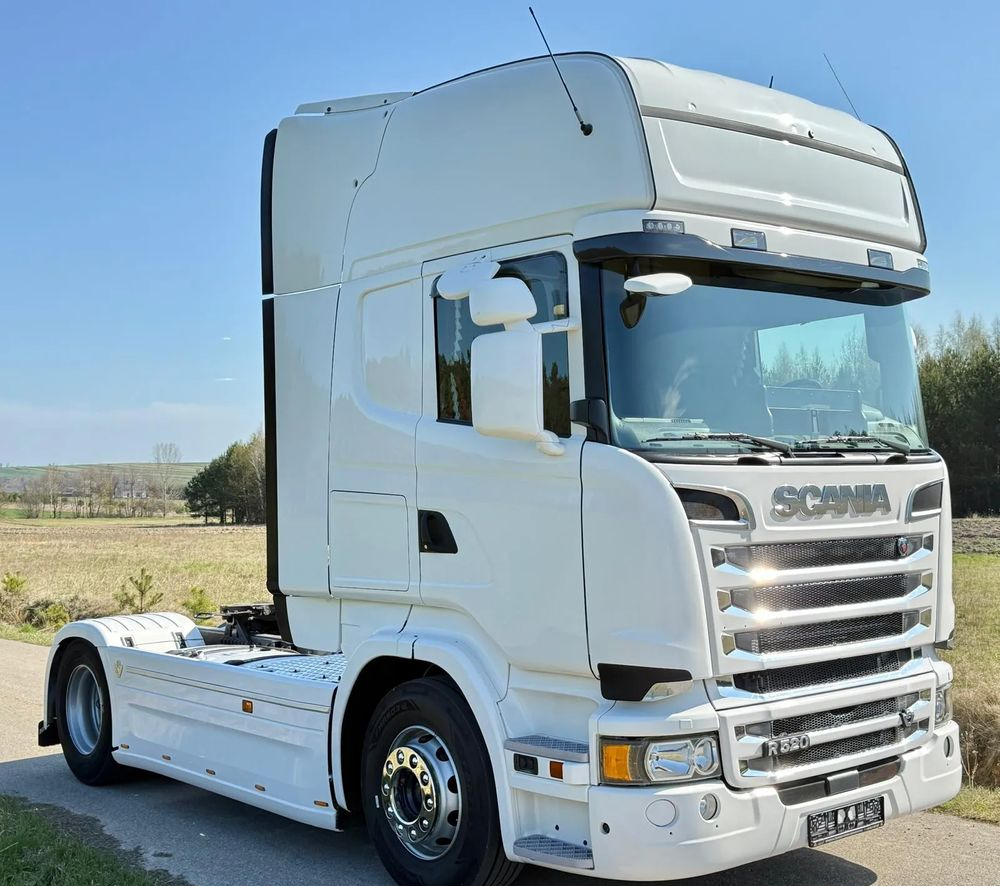 Scania R520/SERWISOWANA/SPROWADZONA/4PODUSZKI TYŁ/RETARDER/NISKI PRZEBIEG - Trekker: afbeelding 2 Scania R520/SERWISOWANA/SPROWADZONA/4PODUSZKI TYŁ/RETARDER/NISKI PRZEBIEG - Trekker: afbeelding 2