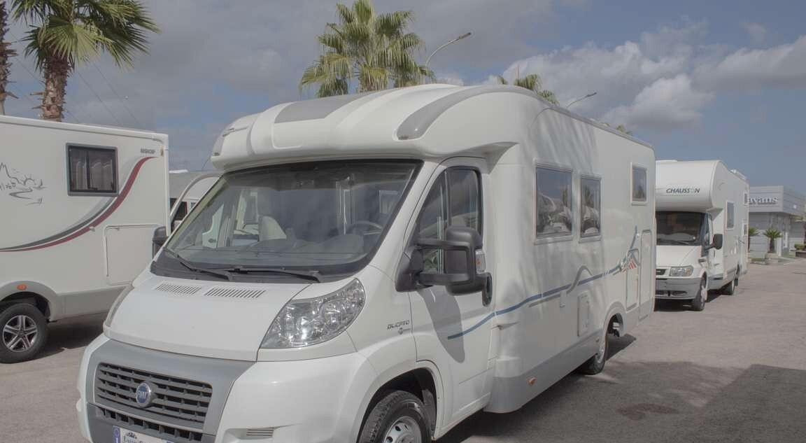 Adria coral 660 - Half integraal camper: afbeelding 3 Adria coral 660 - Half integraal camper: afbeelding 3