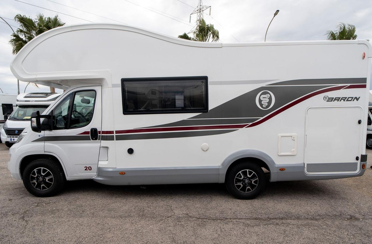 Elnagh baron 20 - Alkoof camper: afbeelding 2 Elnagh baron 20 - Alkoof camper: afbeelding 2