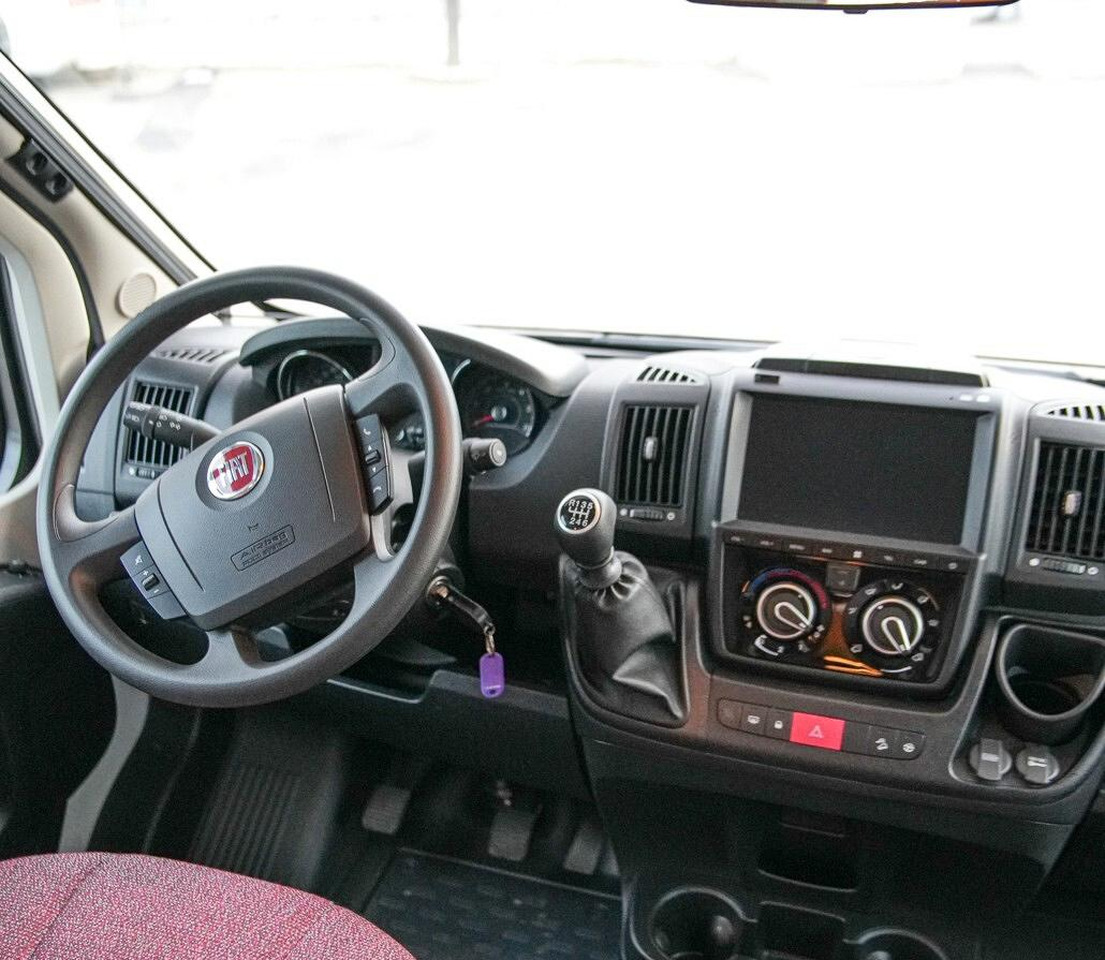 Knaus LIVE TRAVELLER 600 - Alkoof camper: afbeelding 5 Knaus LIVE TRAVELLER 600 - Alkoof camper: afbeelding 5