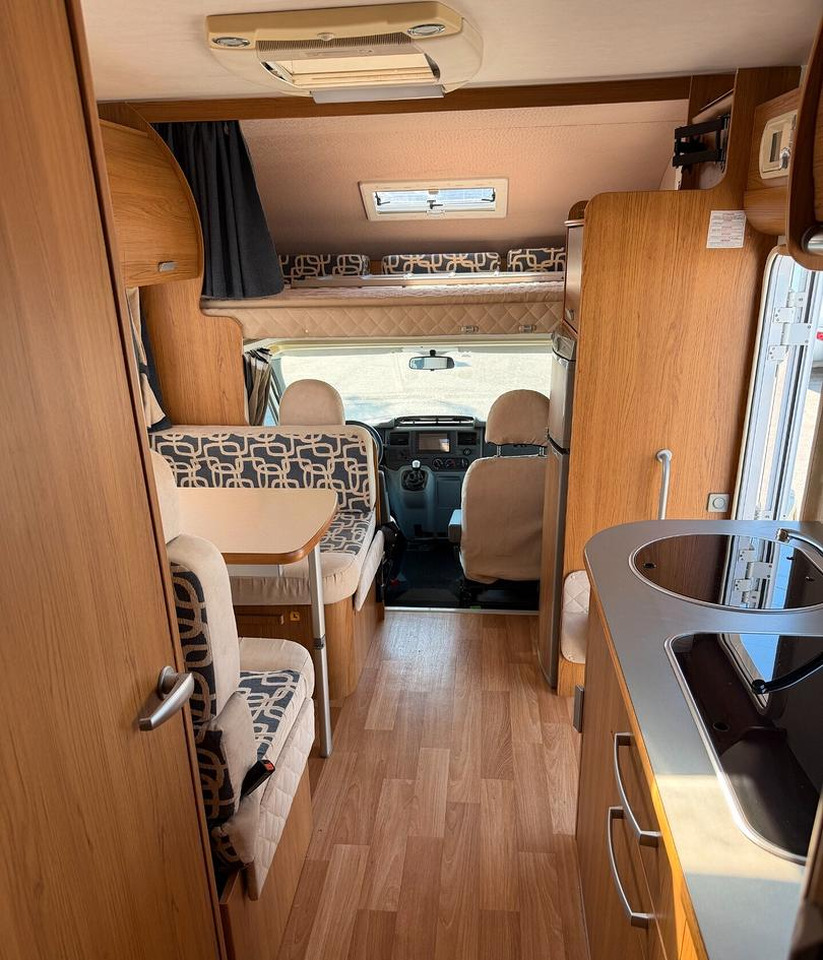 Alkoof camper Rimor SUPERBRIG 677 TC: afbeelding 11 Alkoof camper Rimor SUPERBRIG 677 TC: afbeelding 11