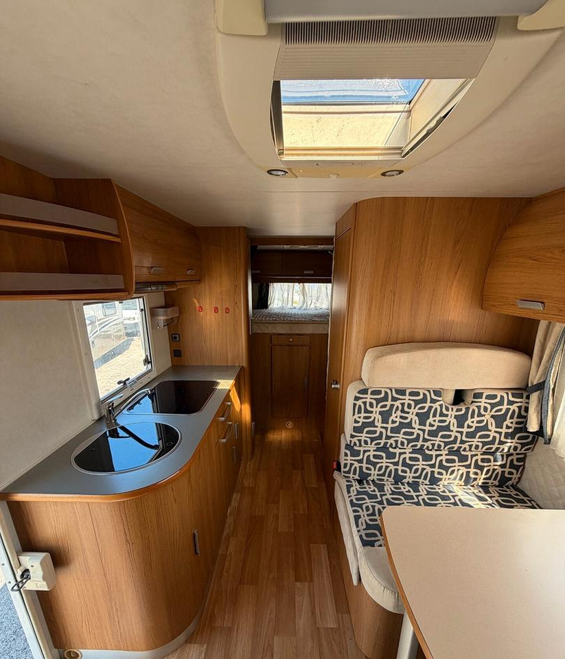 Alkoof camper Rimor SUPERBRIG 677 TC: afbeelding 16 Alkoof camper Rimor SUPERBRIG 677 TC: afbeelding 16