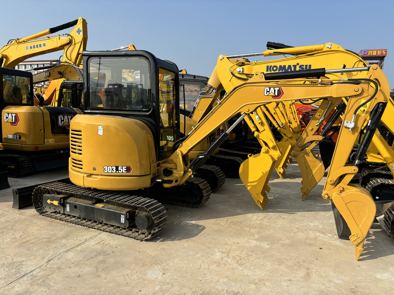 CATERPILLAR CAT303.5E - Minigraafmachine: afbeelding 4 CATERPILLAR CAT303.5E - Minigraafmachine: afbeelding 4