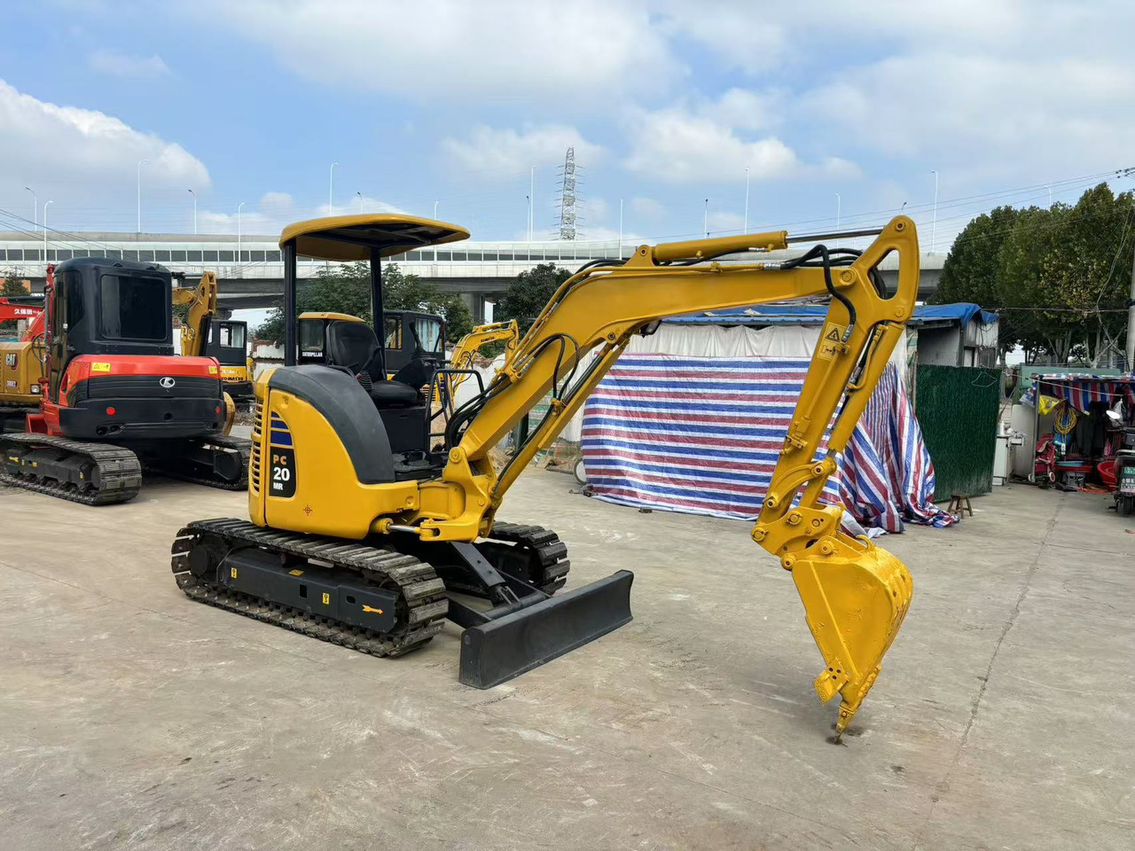 Komatsu Komatsu 20, Komatsu 20 - Minigraafmachine: afbeelding 3 Komatsu Komatsu 20, Komatsu 20 - Minigraafmachine: afbeelding 3