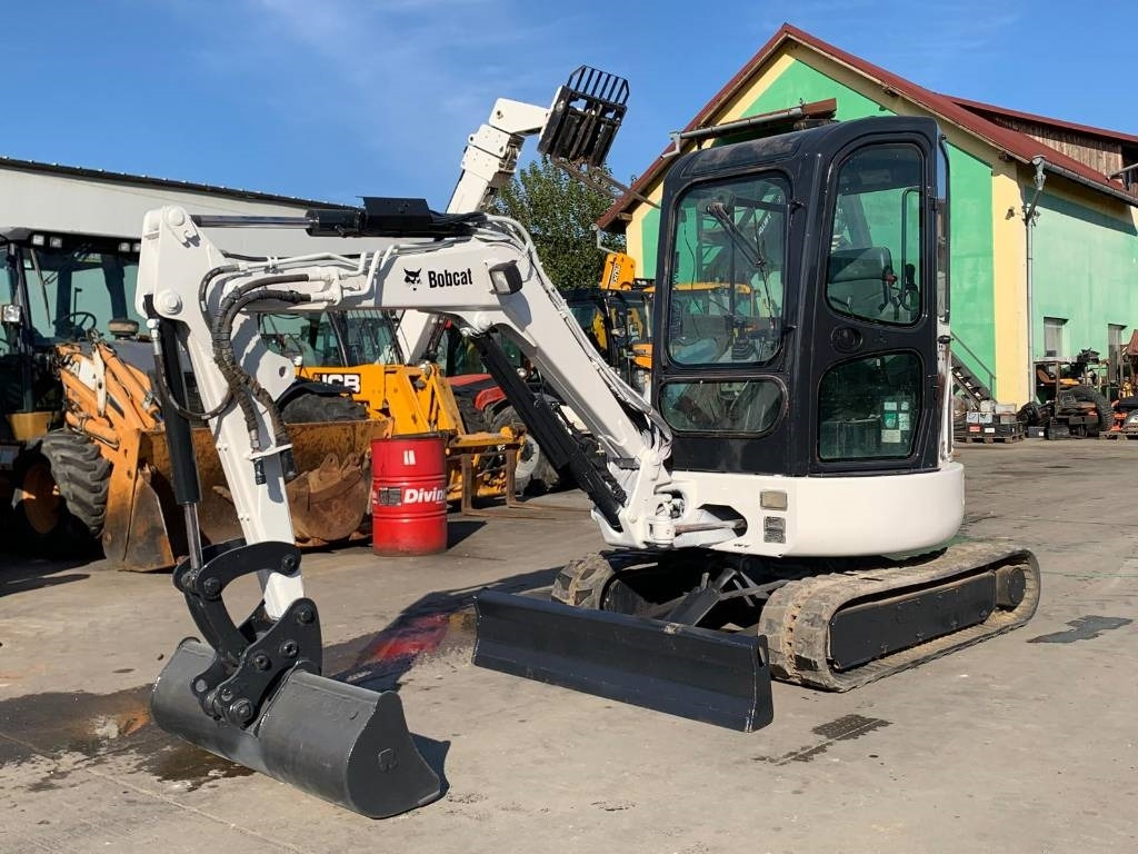 Bobcat 425 - Minigraafmachine: afbeelding 2 Bobcat 425 - Minigraafmachine: afbeelding 2