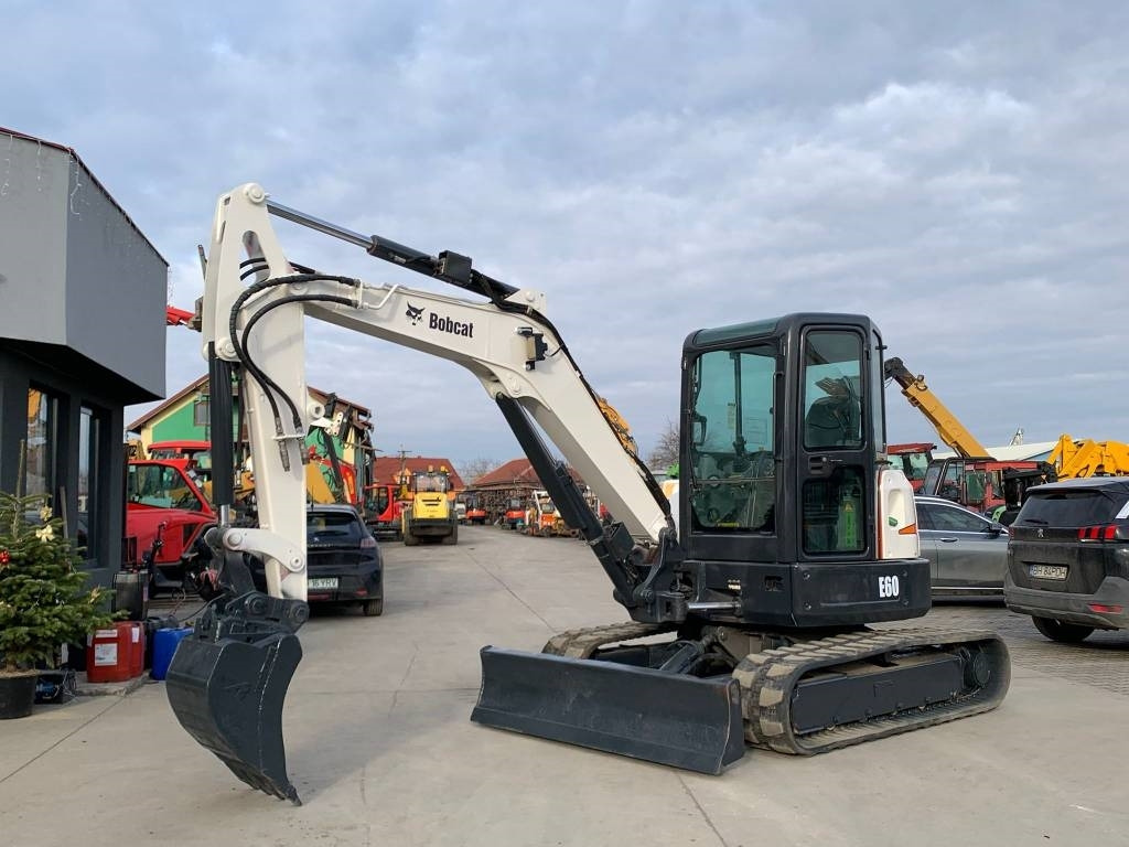 Bobcat E 60 - Minigraafmachine: afbeelding 1 Bobcat E 60 - Minigraafmachine: afbeelding 1