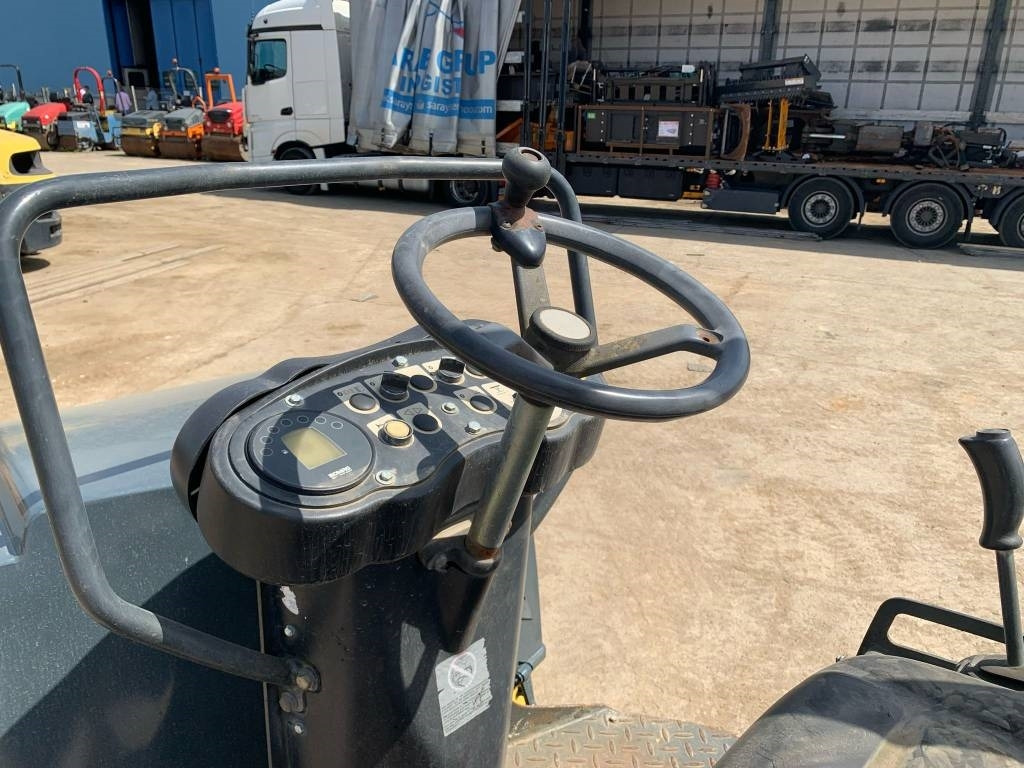Asfaltwals Bomag BW 100 AD-4: afbeelding 8
