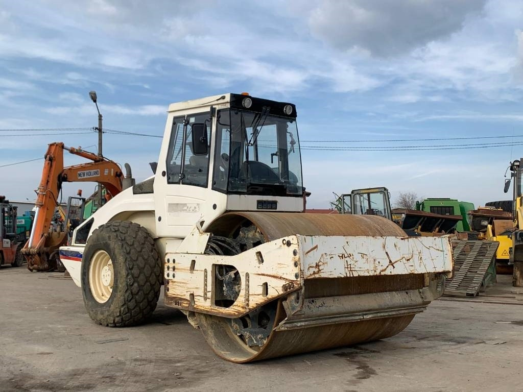 Bomag BW 213 D H-4 - Schapenpootwals/ Grondverdichter: afbeelding 1 Bomag BW 213 D H-4 - Schapenpootwals/ Grondverdichter: afbeelding 1