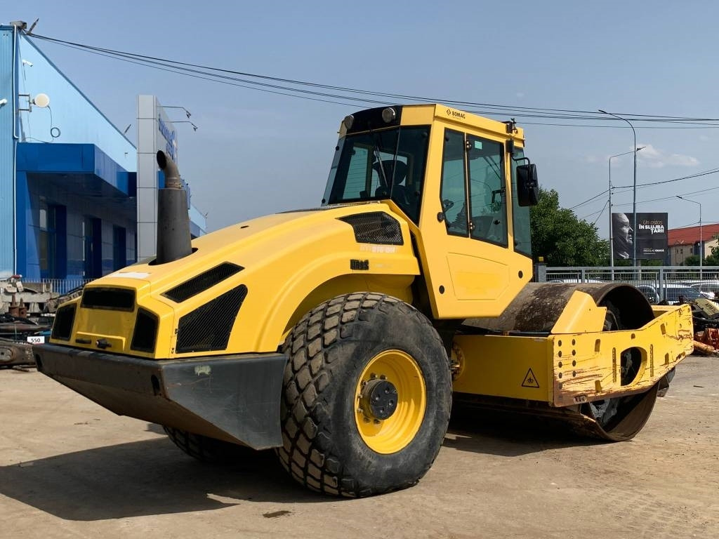 Bomag BW 219 D H-4 - Schapenpootwals/ Grondverdichter: afbeelding 3 Bomag BW 219 D H-4 - Schapenpootwals/ Grondverdichter: afbeelding 3
