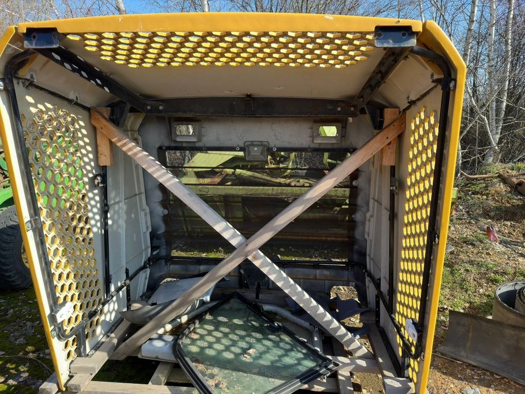 CAT 966 BONNET - Frame/ Chassis voor Bouwmachine: afbeelding 2 CAT 966 BONNET - Frame/ Chassis voor Bouwmachine: afbeelding 2