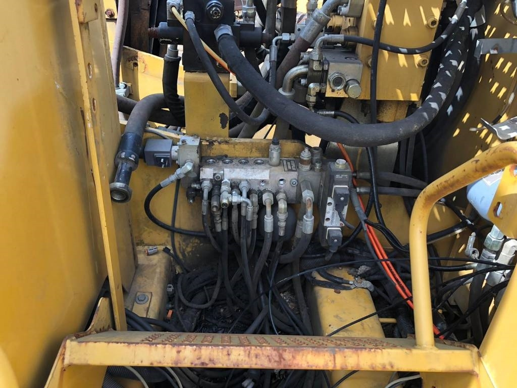 CAT M 312 FOR PARTS - Mobiele graafmachine: afbeelding 4 CAT M 312 FOR PARTS - Mobiele graafmachine: afbeelding 4