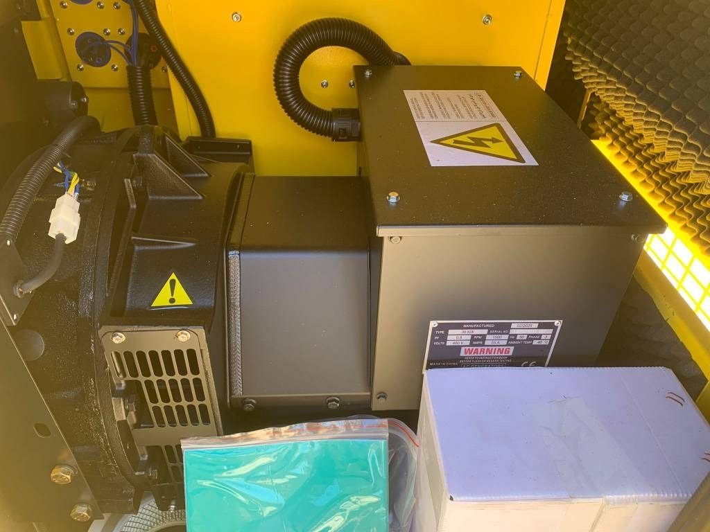 Compal VG-R30 - Industrie generator: afbeelding 4 Compal VG-R30 - Industrie generator: afbeelding 4