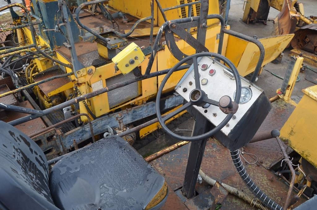 Demag DF 100 P - Asfaltafwerkmachine: afbeelding 4 Demag DF 100 P - Asfaltafwerkmachine: afbeelding 4