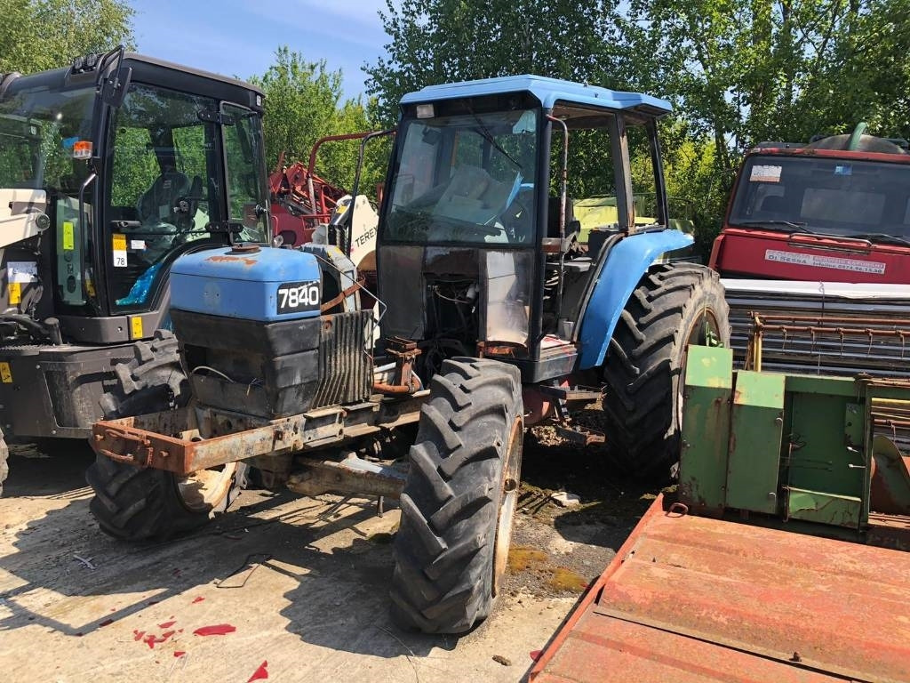 Ford / New Holland For parts 7840 - Tractor: afbeelding 1 Ford / New Holland For parts 7840 - Tractor: afbeelding 1