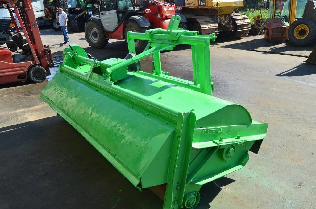 G.Ducker UM 27 VK  - Klepelmaaier/ Mulcher: afbeelding 3 G.Ducker UM 27 VK  - Klepelmaaier/ Mulcher: afbeelding 3