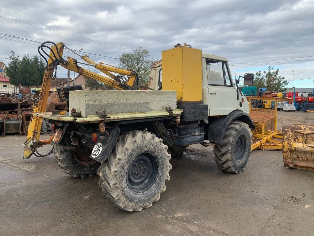 Mercedes-Benz 406A - Gemeentelijke machine/ Speciaal: afbeelding 5 Mercedes-Benz 406A - Gemeentelijke machine/ Speciaal: afbeelding 5
