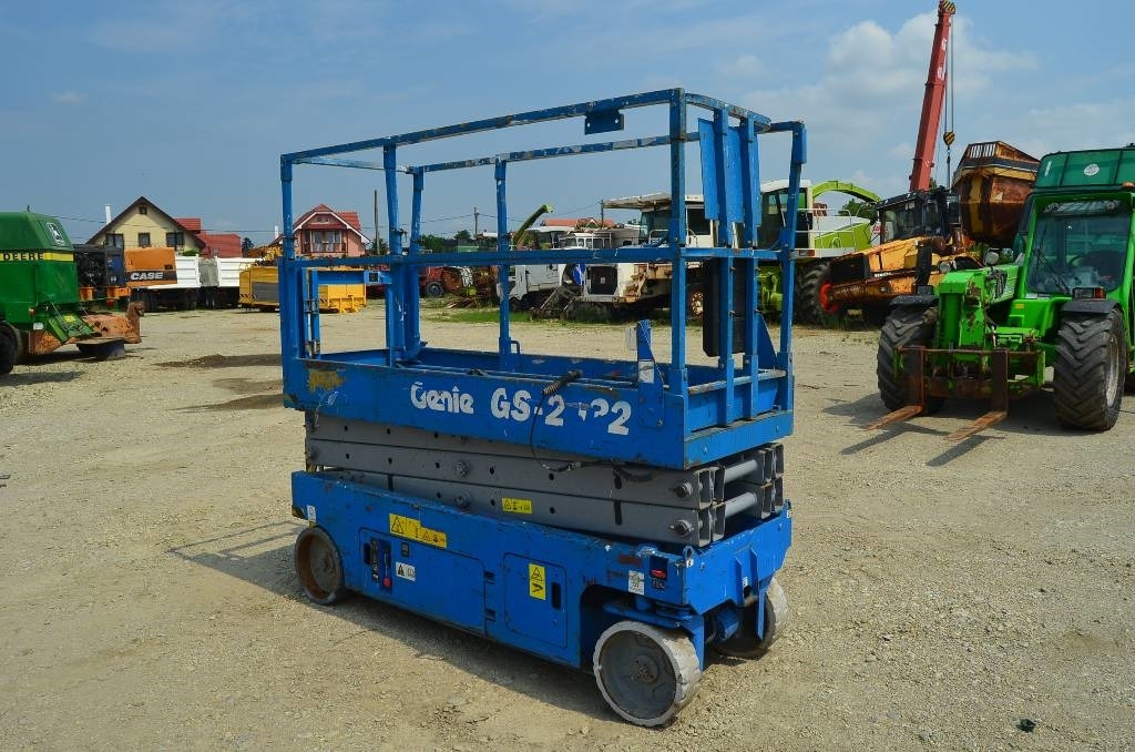 Genie GS 2032 - Schaarlift: afbeelding 4 Genie GS 2032 - Schaarlift: afbeelding 4