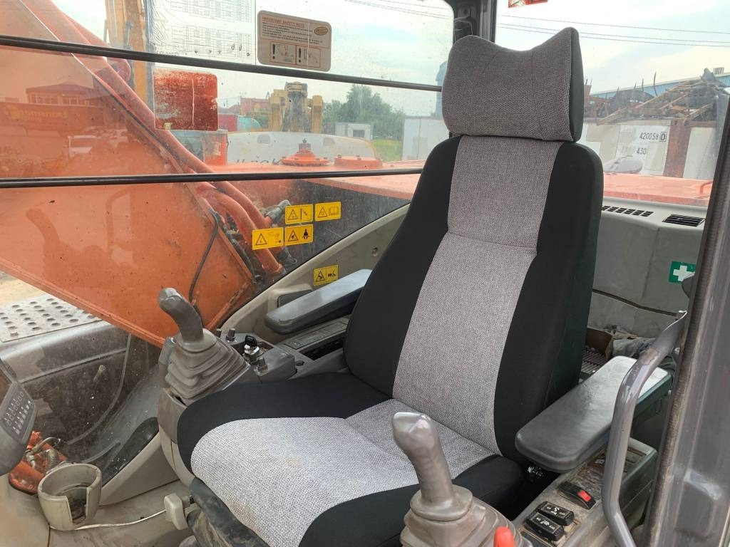 Rupsgraafmachine Hitachi ZX 180 LC-3: afbeelding 12
