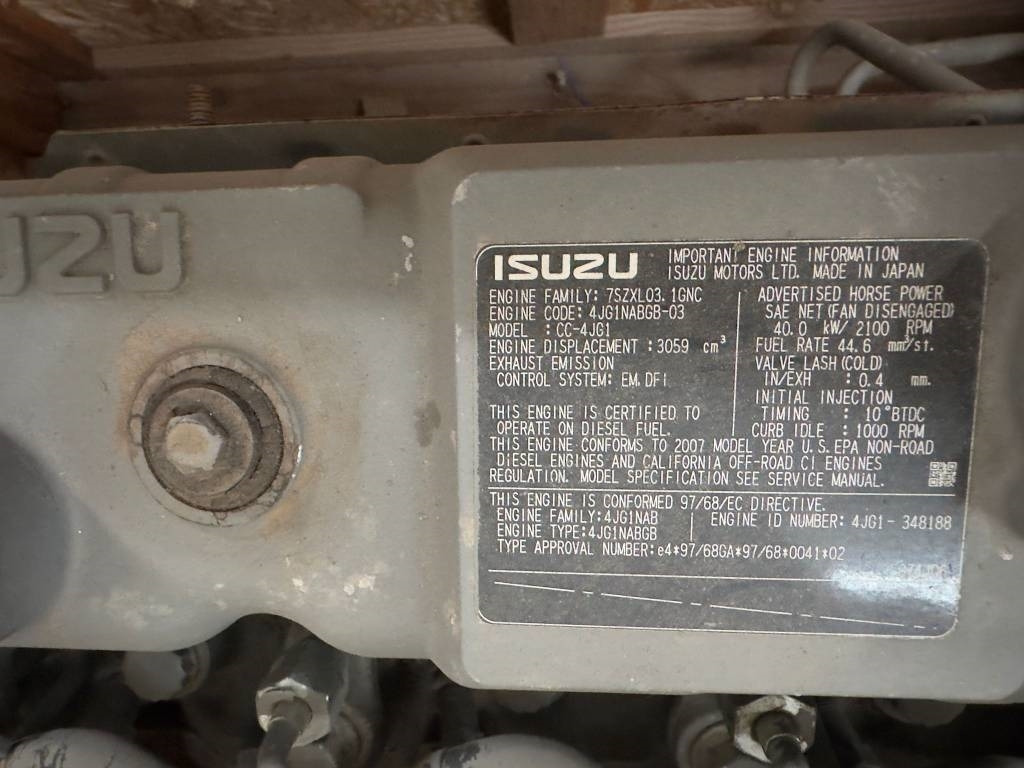 Isuzu CC-4JG1 ENGINE - Motor voor Bouwmachine: afbeelding 4 Isuzu CC-4JG1 ENGINE - Motor voor Bouwmachine: afbeelding 4