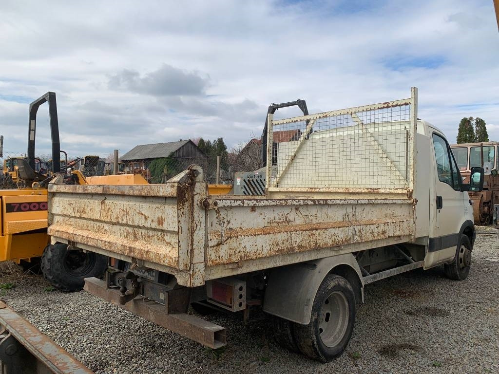 Iveco 35.10 - Kipper bestelwagen: afbeelding 3 Iveco 35.10 - Kipper bestelwagen: afbeelding 3