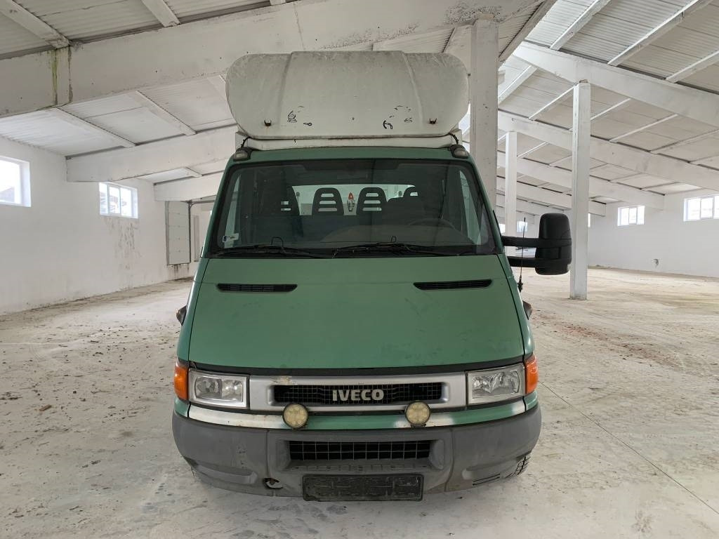 Iveco 3551 - BE trekker, Bestelwagen met dubbele cabine: afbeelding 3 Iveco 3551 - BE trekker, Bestelwagen met dubbele cabine: afbeelding 3