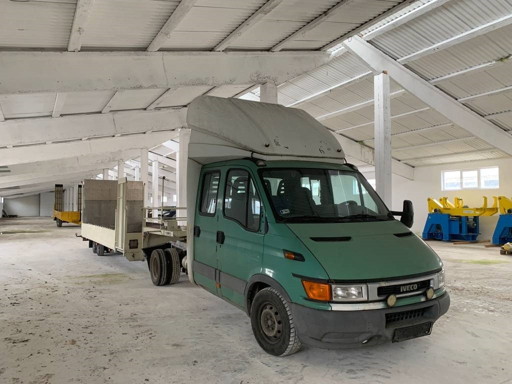 Iveco 3551 - BE trekker, Bestelwagen met dubbele cabine: afbeelding 4 Iveco 3551 - BE trekker, Bestelwagen met dubbele cabine: afbeelding 4