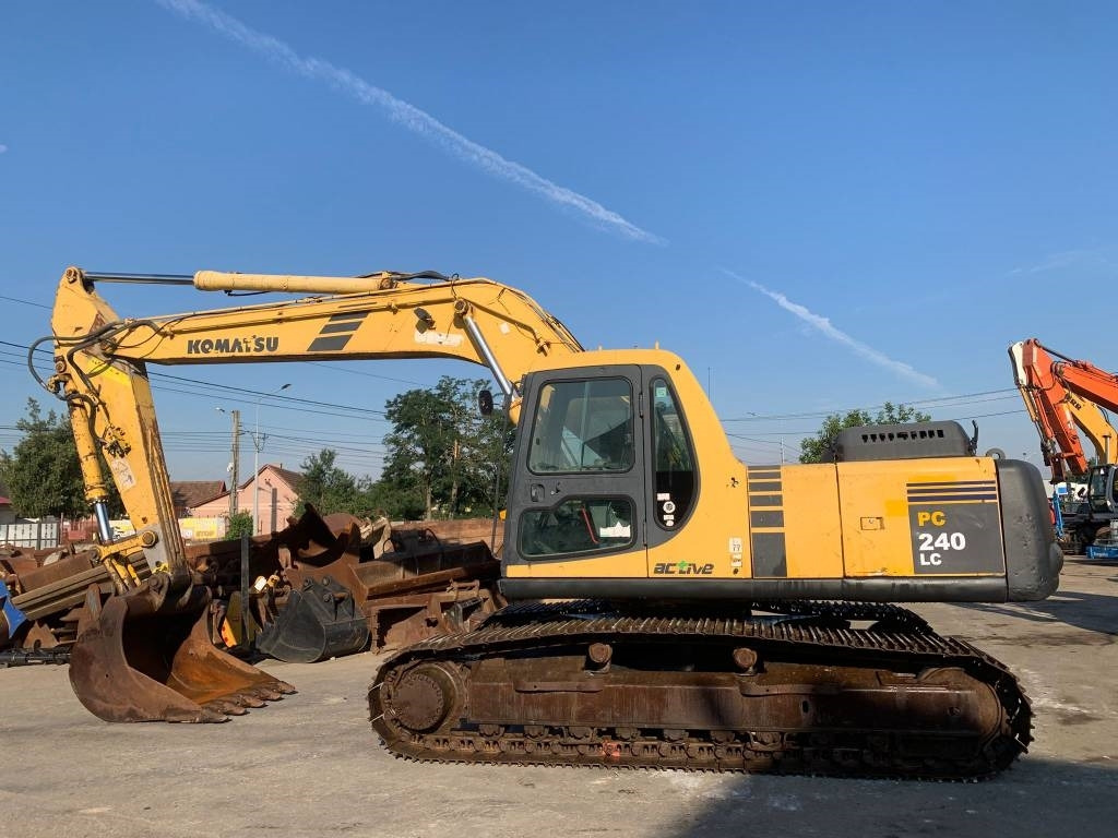 Komatsu PC 240 NLC-6K - Rupsgraafmachine: afbeelding 2 Komatsu PC 240 NLC-6K - Rupsgraafmachine: afbeelding 2