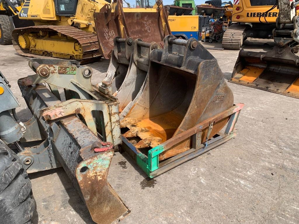 Liebherr A 311 Litronic - Mobiele graafmachine: afbeelding 5 Liebherr A 311 Litronic - Mobiele graafmachine: afbeelding 5