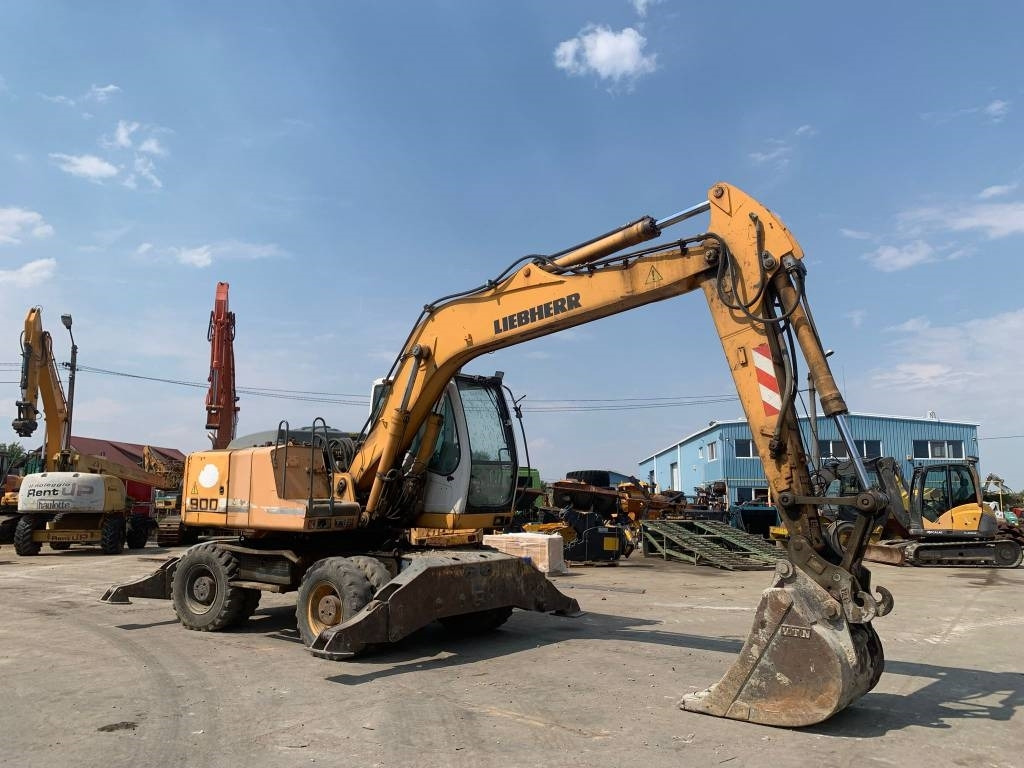 Liebherr A 900 C - Mobiele graafmachine: afbeelding 2 Liebherr A 900 C - Mobiele graafmachine: afbeelding 2