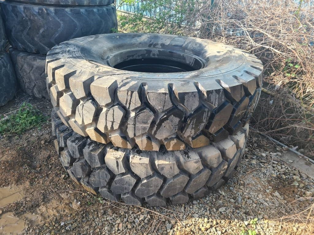 Marangoni 18.00-33 DUMPER TYRES  - Band voor Bouwmachine: afbeelding 2 Marangoni 18.00-33 DUMPER TYRES  - Band voor Bouwmachine: afbeelding 2
