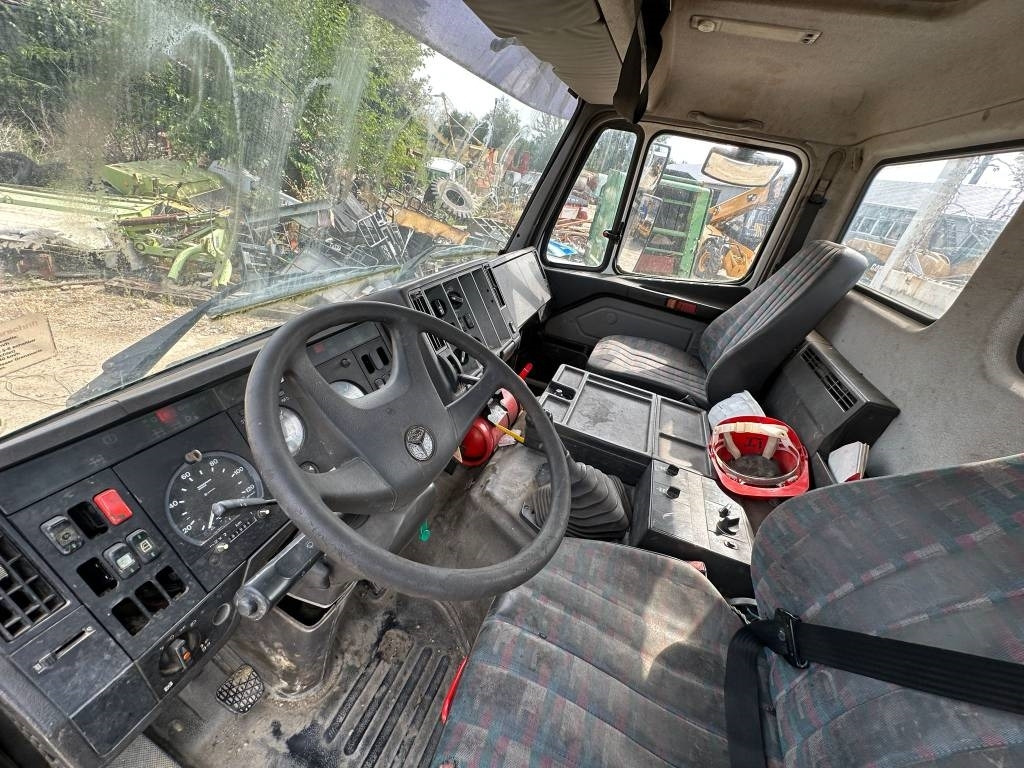 Kraanwagen, Vrachtwagen met open laadbak Mercedes-Benz 2531: afbeelding 13 Kraanwagen, Vrachtwagen met open laadbak Mercedes-Benz 2531: afbeelding 13