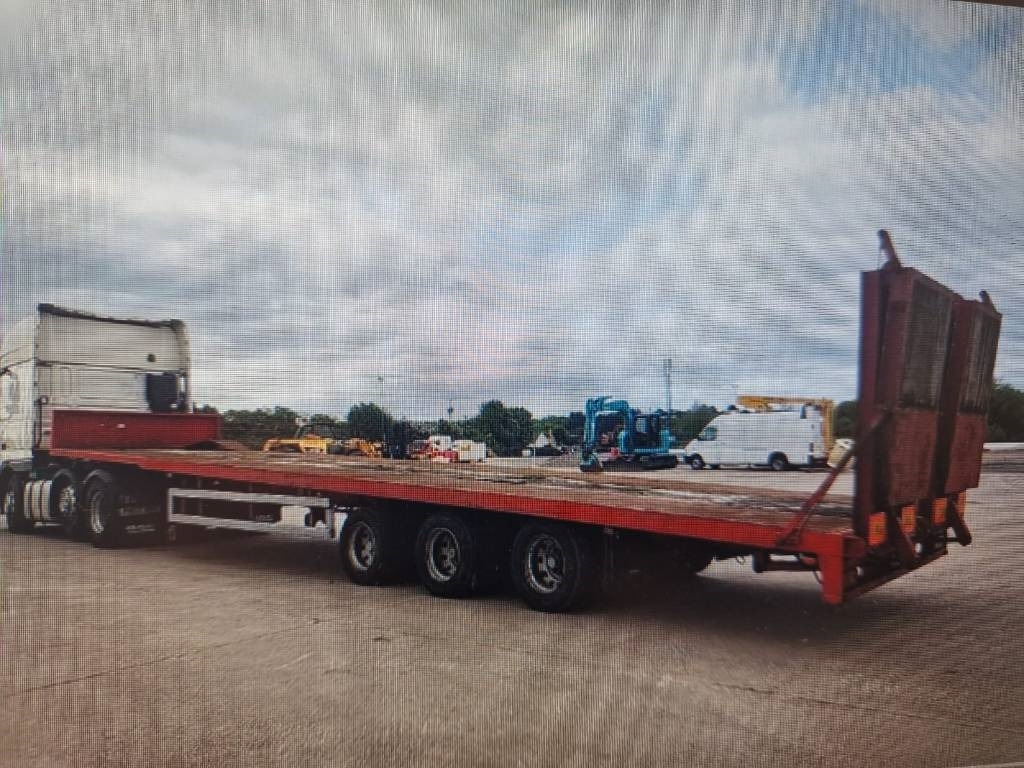 Montracon 3 Axles - Dieplader oplegger: afbeelding 2 Montracon 3 Axles - Dieplader oplegger: afbeelding 2
