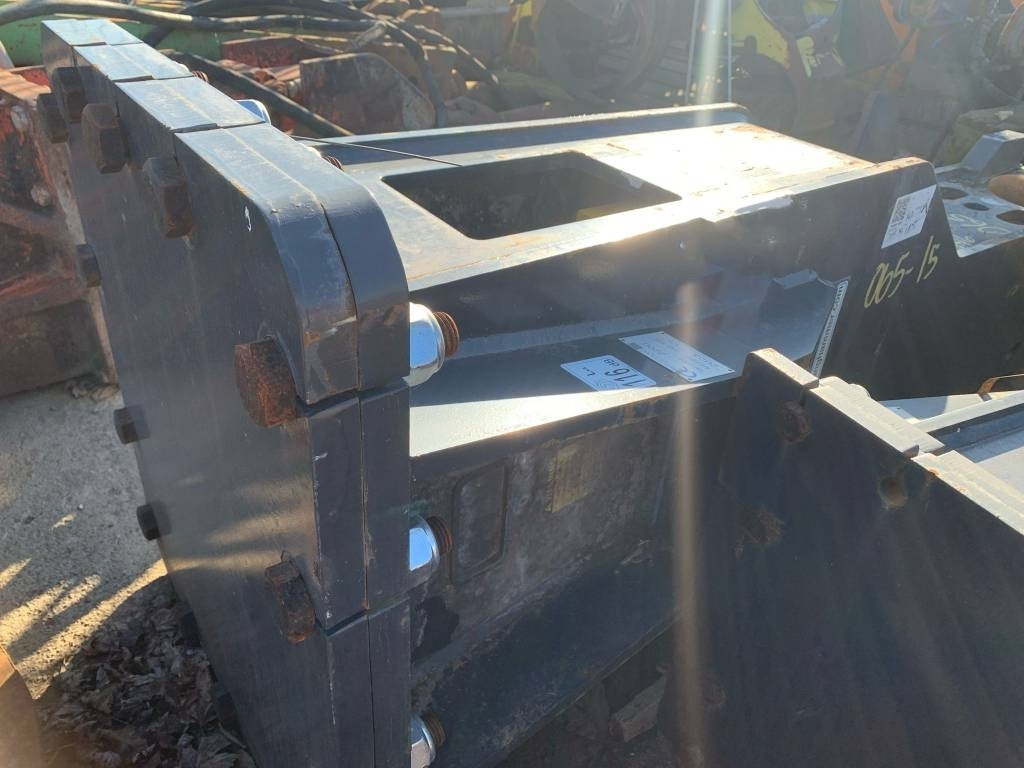 Mustang HM2700  - Hydraulische hamer voor Bouwmachine: afbeelding 2 Mustang HM2700  - Hydraulische hamer voor Bouwmachine: afbeelding 2