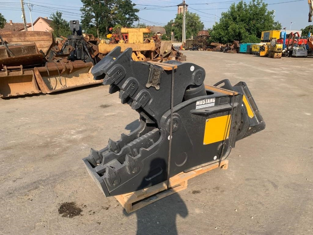 Mustang RH16 NEW  - Grondboor: afbeelding 1 Mustang RH16 NEW  - Grondboor: afbeelding 1