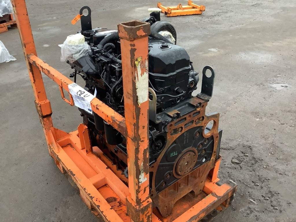 New Holland F4DFE613J*A0002 - Motor voor Bouwmachine: afbeelding 4 New Holland F4DFE613J*A0002 - Motor voor Bouwmachine: afbeelding 4