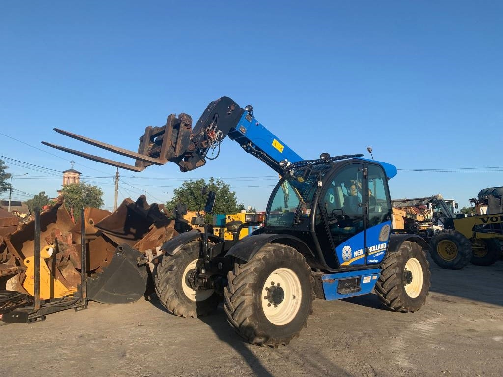 New Holland LM 5040 - Verreiker: afbeelding 2 New Holland LM 5040 - Verreiker: afbeelding 2
