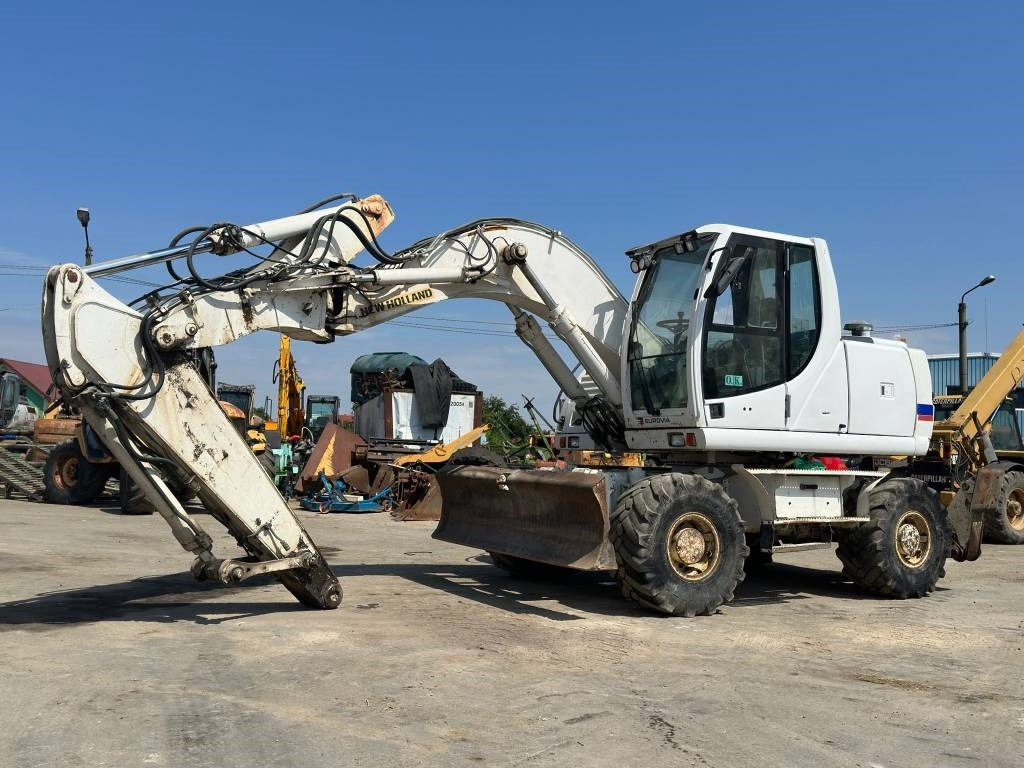 New Holland MH Plus - Mobiele graafmachine: afbeelding 2 New Holland MH Plus - Mobiele graafmachine: afbeelding 2