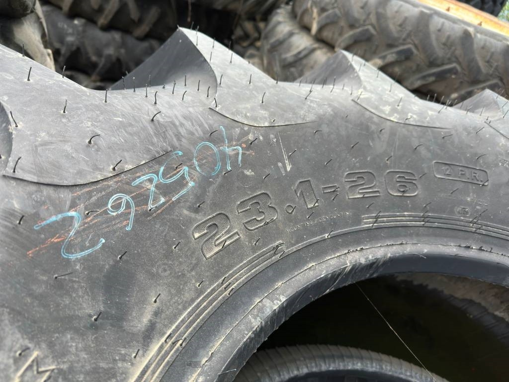 Pirelli 23.1/26 Harvester Tyres  - Band voor Landbouwmachine: afbeelding 2 Pirelli 23.1/26 Harvester Tyres  - Band voor Landbouwmachine: afbeelding 2