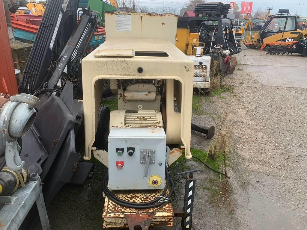 Schwing P88E - Kleine betonpomp: afbeelding 4 Schwing P88E - Kleine betonpomp: afbeelding 4