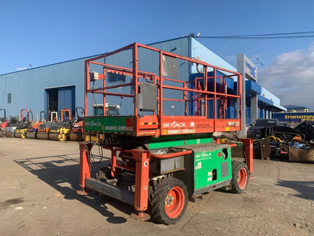 SkyJack SJ 6832 RT  - Schaarlift: afbeelding 1 SkyJack SJ 6832 RT  - Schaarlift: afbeelding 1