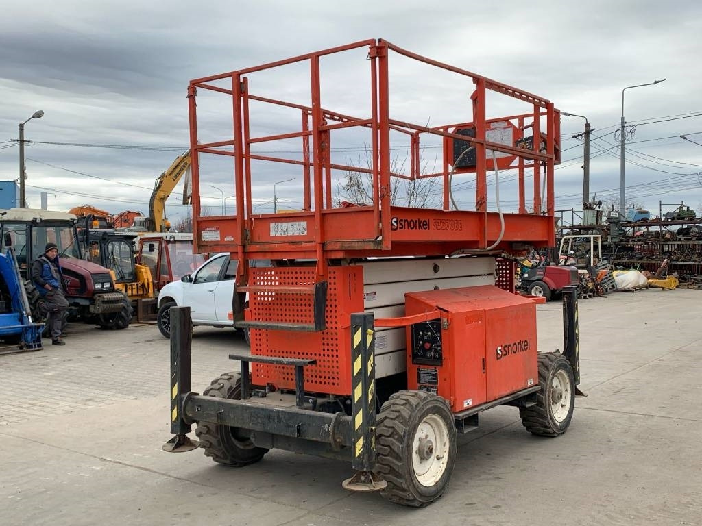Snorkel S 3370 BE - Schaarlift: afbeelding 5 Snorkel S 3370 BE - Schaarlift: afbeelding 5