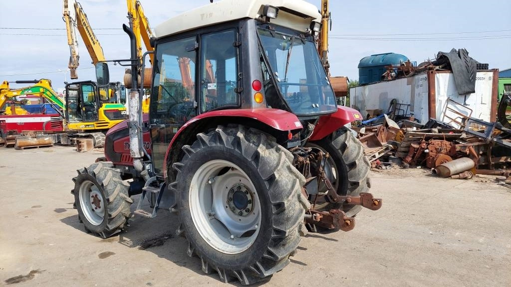 TYM T700 - Tractor: afbeelding 3 TYM T700 - Tractor: afbeelding 3
