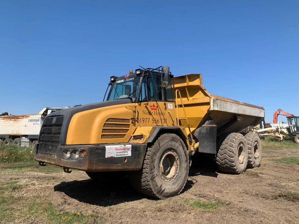 Terex TA 27 - Kiepwagen met knikbesturing: afbeelding 1 Terex TA 27 - Kiepwagen met knikbesturing: afbeelding 1