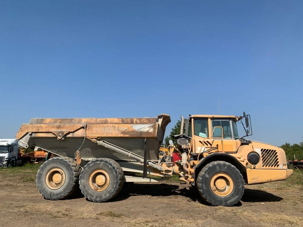 Volvo A 30 D - Kiepwagen met knikbesturing: afbeelding 2 Volvo A 30 D - Kiepwagen met knikbesturing: afbeelding 2